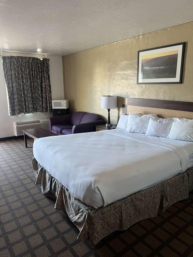 Americas Best Value Inn Wendover Quarto foto